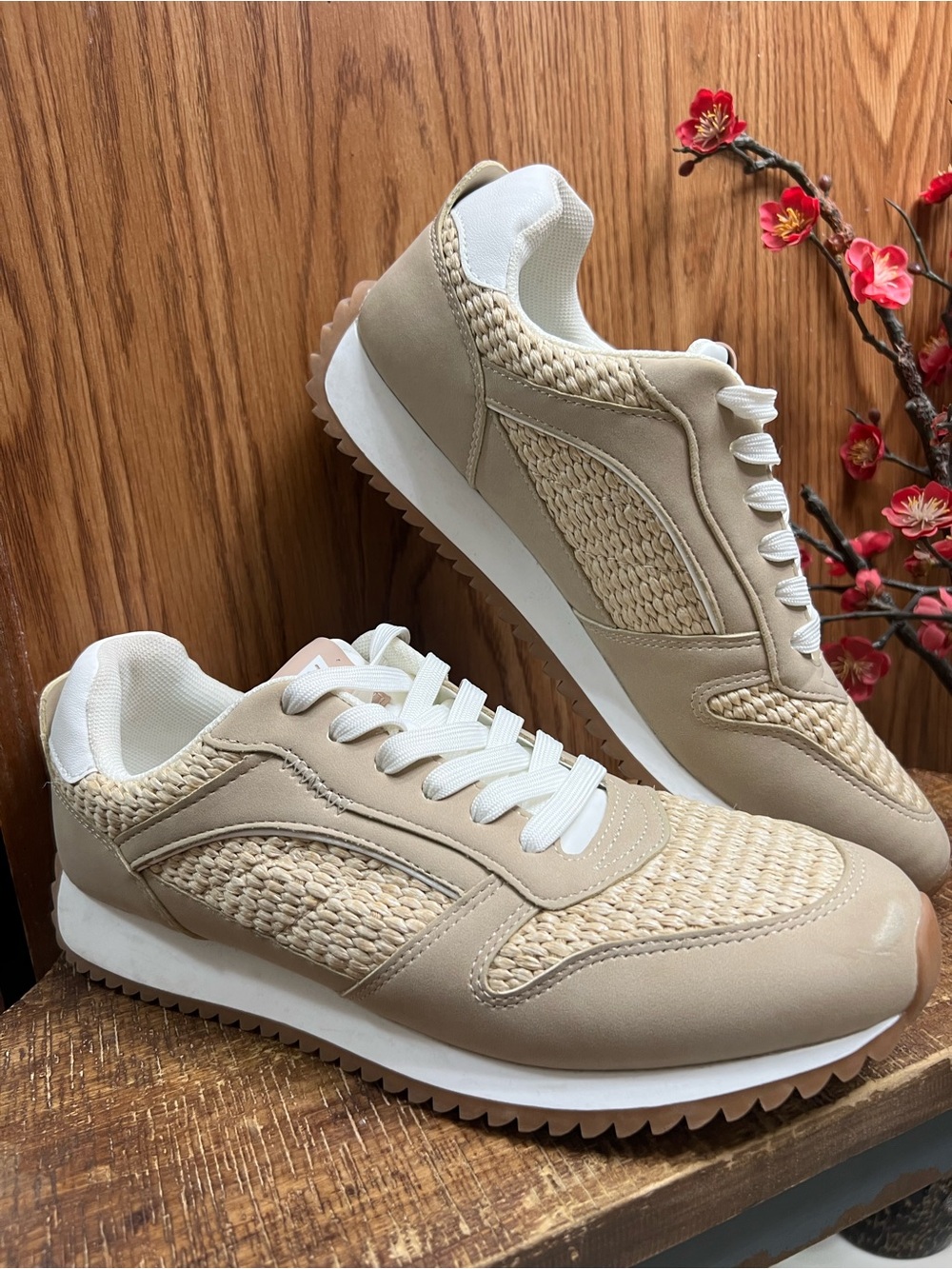 Steve Madden Kinkade Raffia Sneakers Woven Platform Casual Summer Shoes Size 9